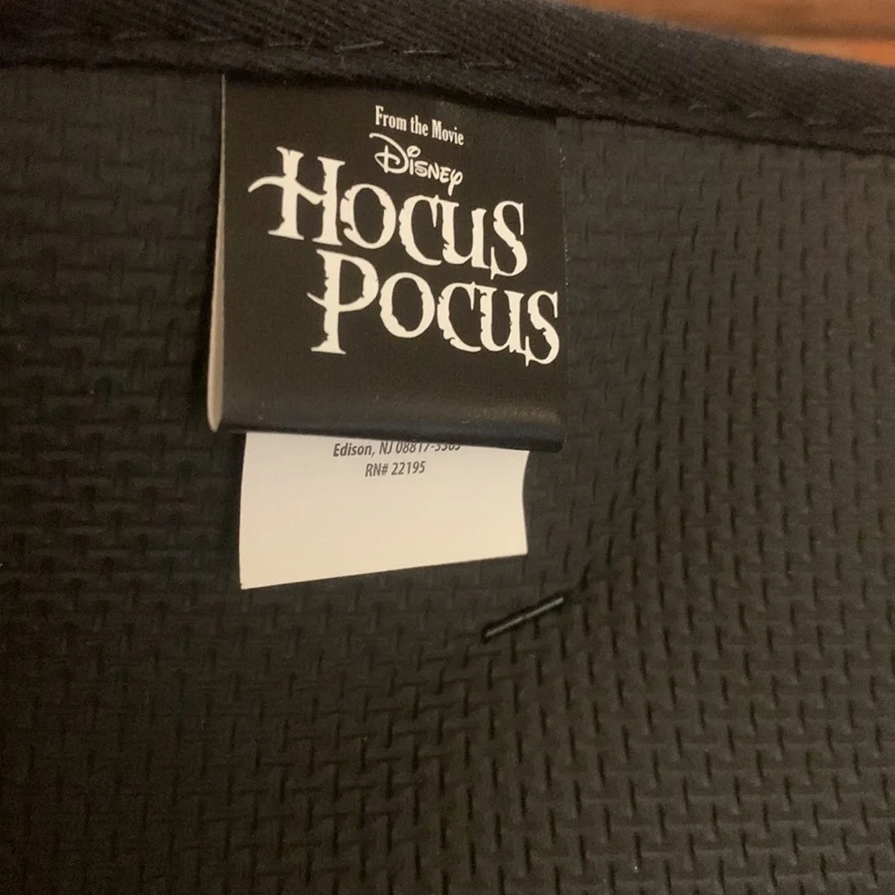 HOCUS POCUS Halloween Kitchen Bundle Oven Mitt & Pot Holder NEW